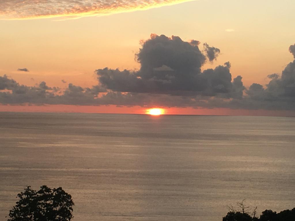 Sunset View Self Catering Lejlighed Anse Boileau Eksteriør billede